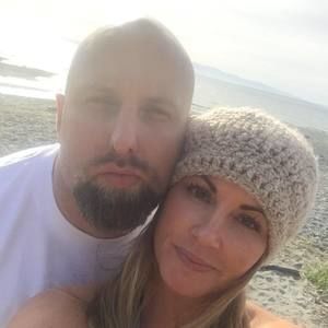 Meet your Posher, Aja