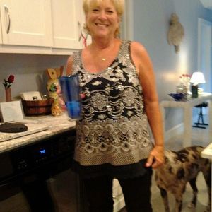 Meet your Posher, Sandy