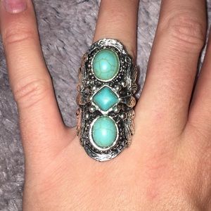 Gorgeous turquoise ring