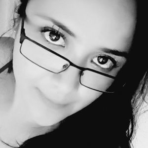 Meet your Posher, Karina