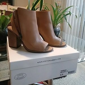Steve Madden Booties