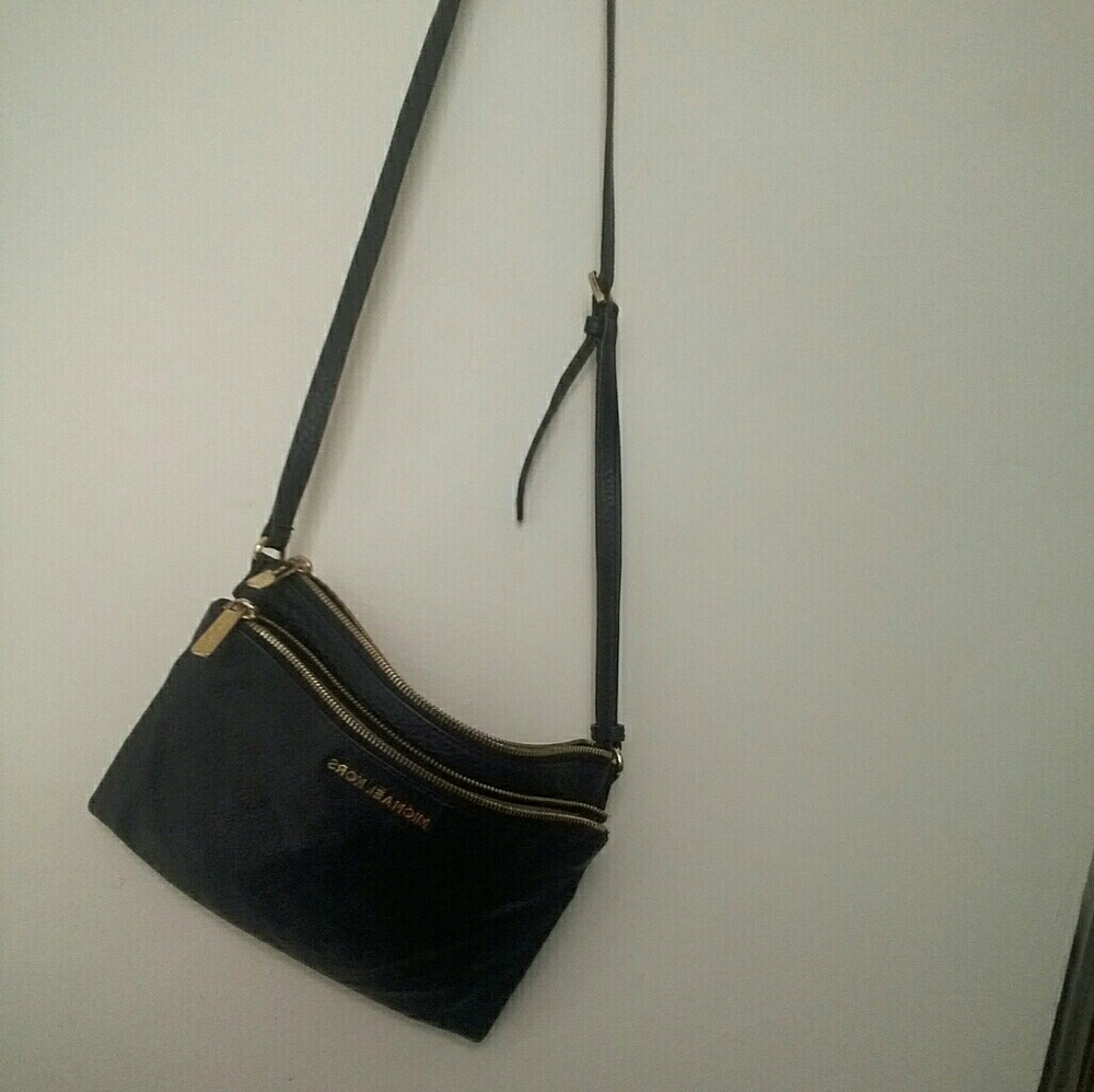 Like New Michael Kors Purse