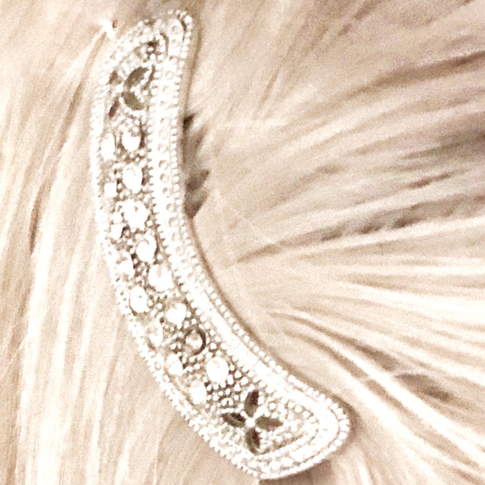 🌙 💎 Glamorous Halfmoon Clip w. White Rhinestones