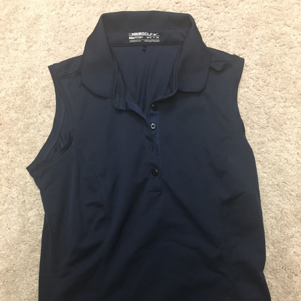 Nike golf tank