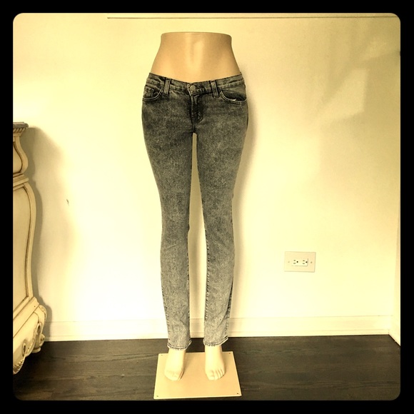 J Brand 912 'The Pencil' Stretch Jeans (Like New) - Picture 1 of 5