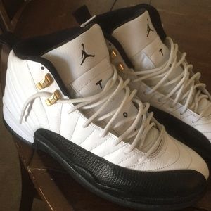 Air Jordan taxi 12s sz 10
