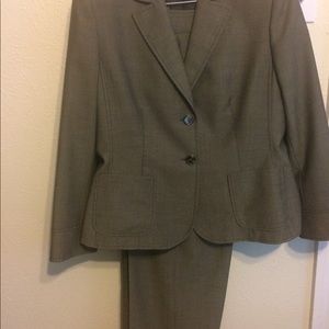 Kasper Pant Suit