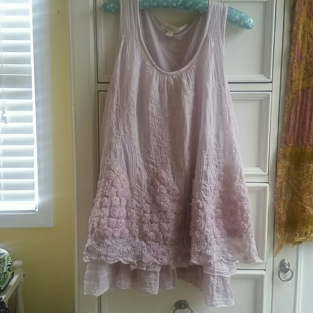 beautiful  Belle France pastel mauve top size M