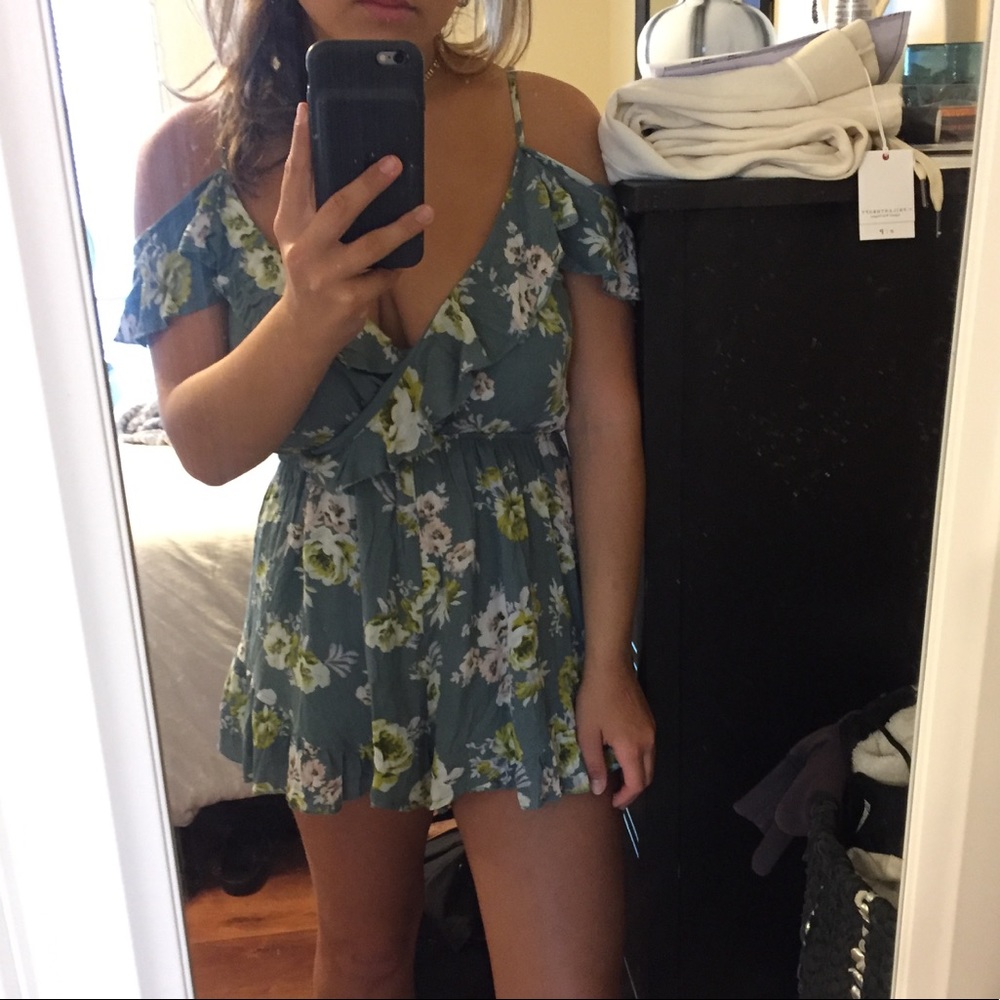 LF Romper NWOT