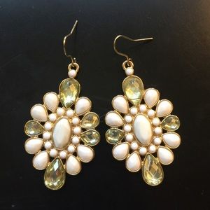 Lilly Pulitzer statement earrings Lilly Pulitzer statement earrings