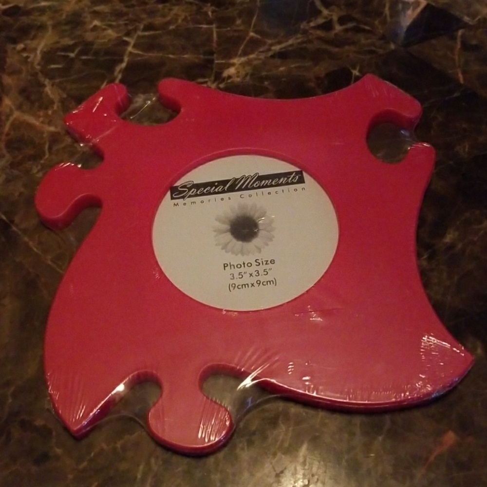 Picture frames 3.5" × 3.5" (new) - Picture 2 of 2