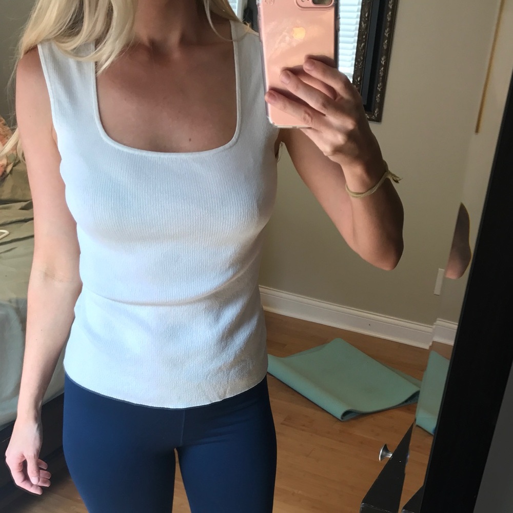 Jones New York ribbed tank.