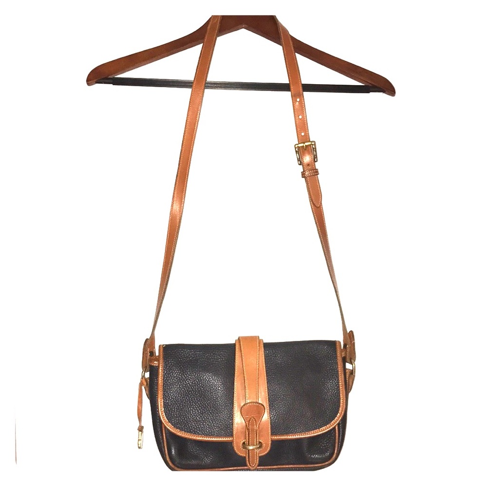 Vintage Dooney & Burke cross body purse