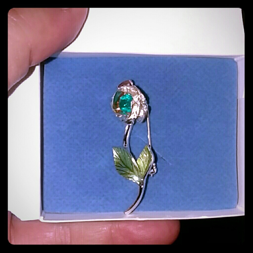 Avon flower pin