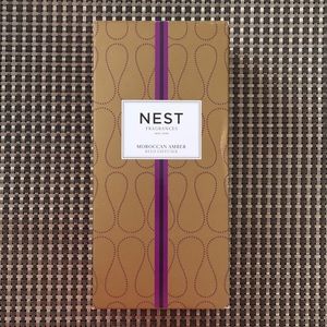 *SOLD* NEST Fragrances Reed DiffuserMoroccan Amber