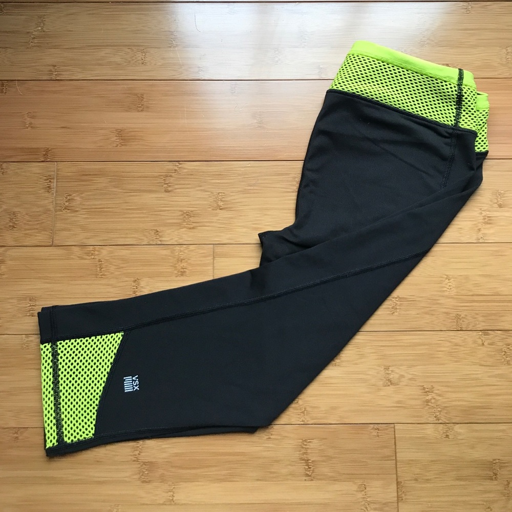 Victoria's Secret Sport, Knockout Capri