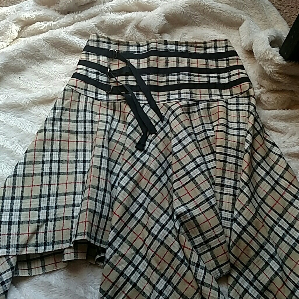 Plaid skirt