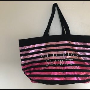 VS Tote