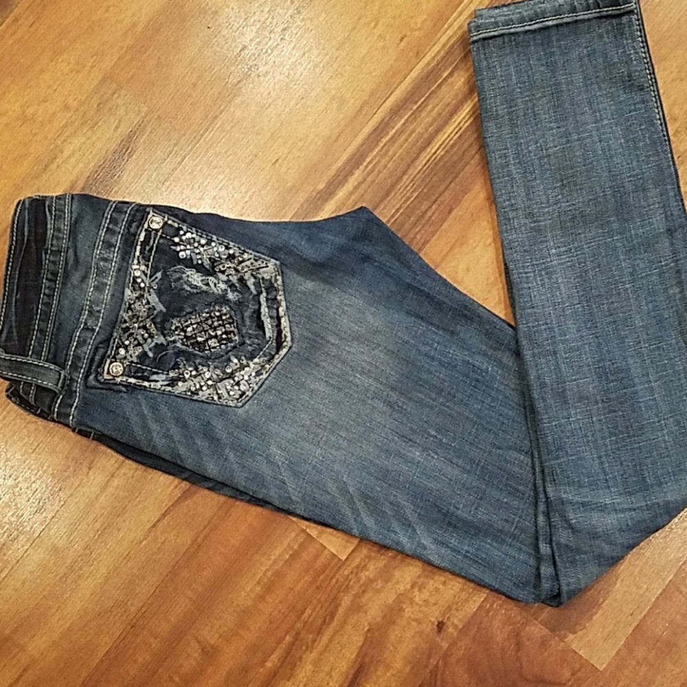 ⚡⚡🔥 1 DAY SALE MISS ME!!! Skinnies SUPER CUTE!!!