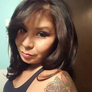 Meet your Posher, Leanne