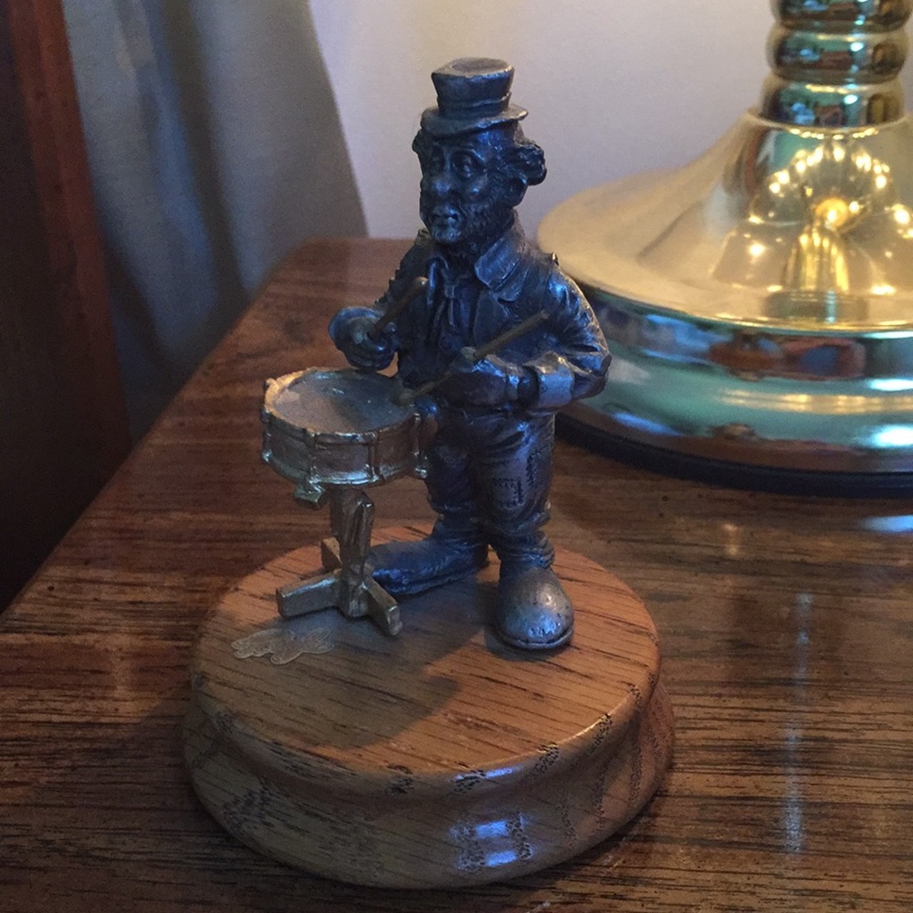 🤡 Pewter Clown 🤡