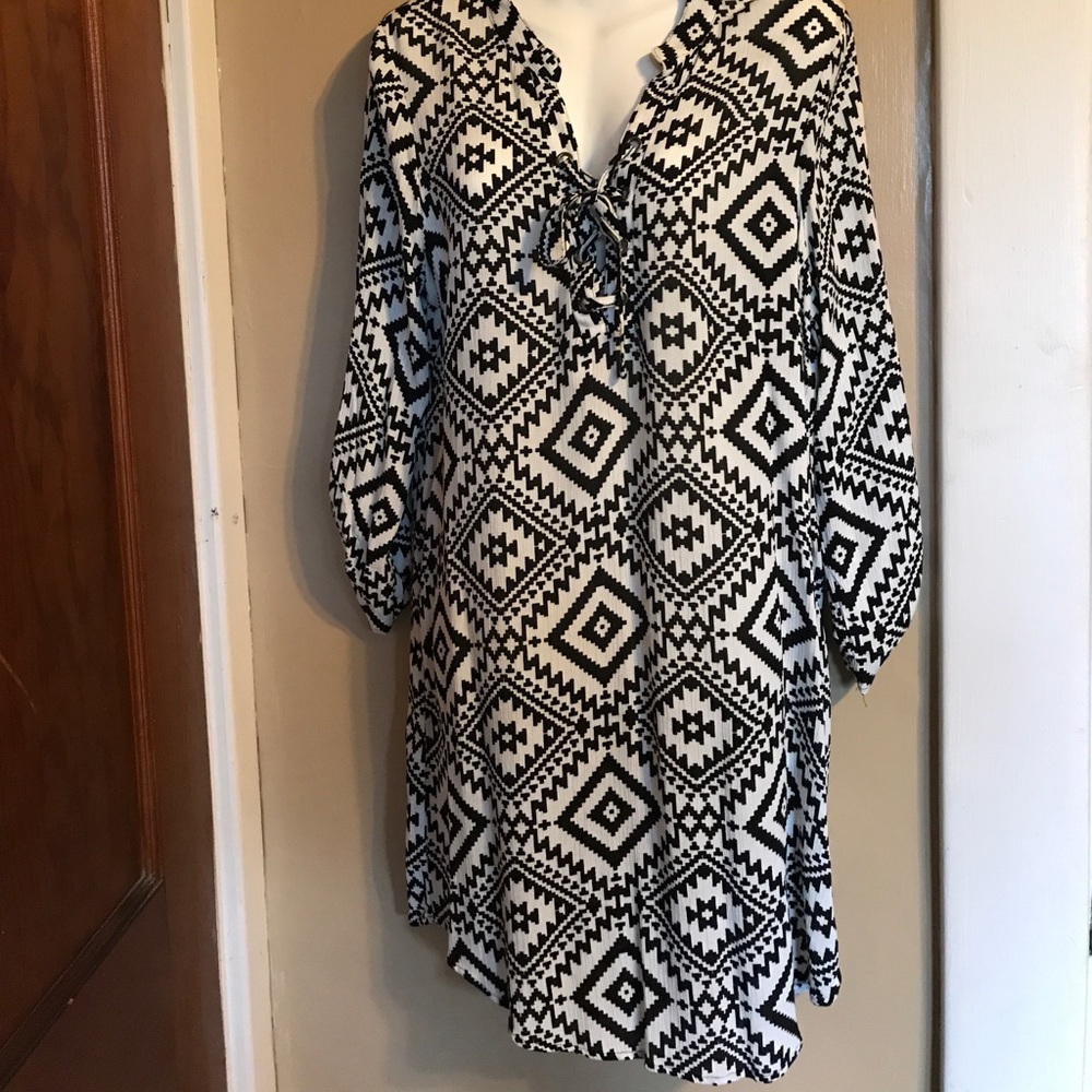 Almost Famous Black and White dress.  Size Large.