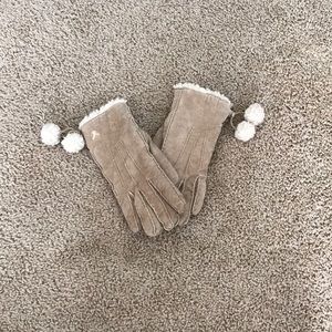 American Eagle Pom Pom winter glove