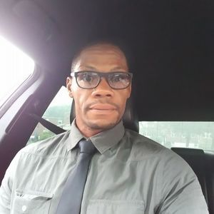 Meet your Posher, Painter