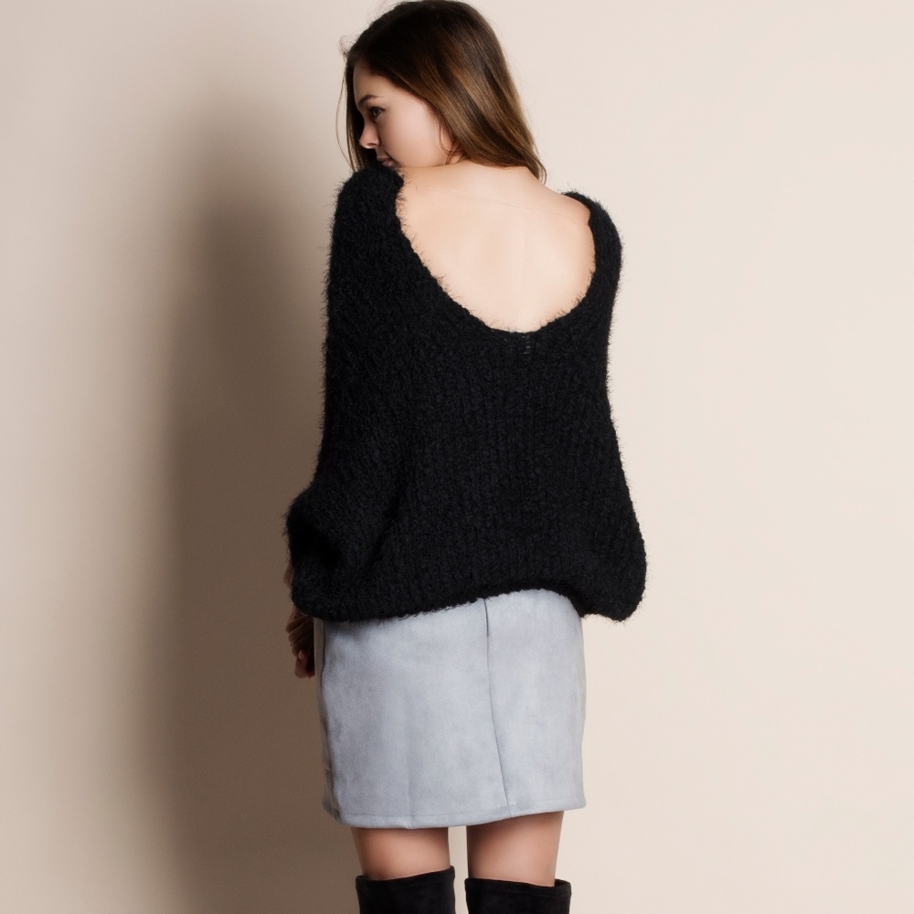 Low Back Fuzzy Soft Sweater - Picture 4 of 4