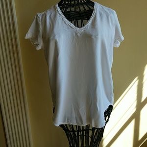 Cloth & Stone Anthropologie white v neck tee shirt