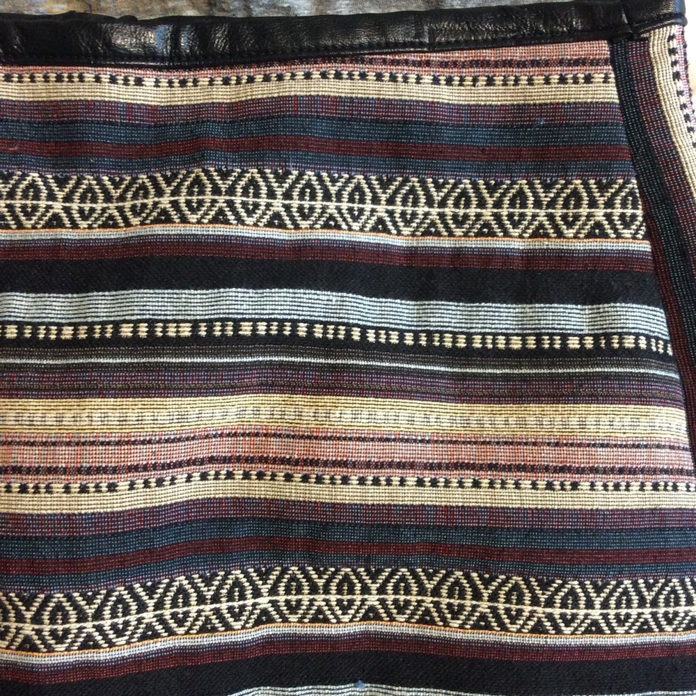 💎 Patterned Skirt 💎 - Picture 4 of 4