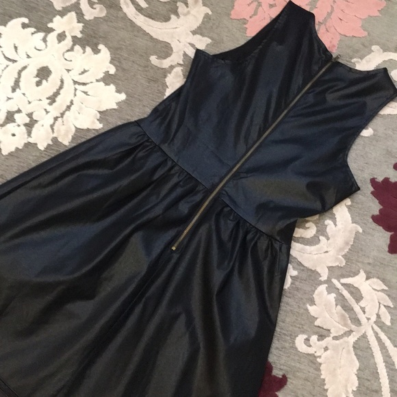 Faux leather dress - Picture 6 of 6