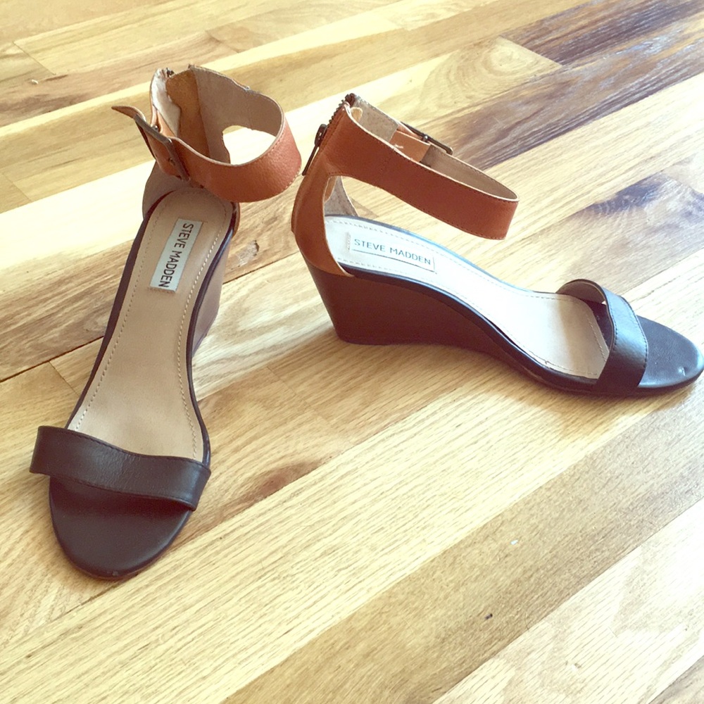 SANDAL WEDGES from Steve Madden