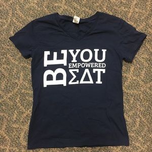 Sigma Delta Tau ΣΔΤ SDT Tee Shirt