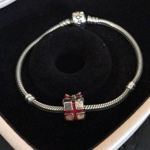 Pandora gift charm