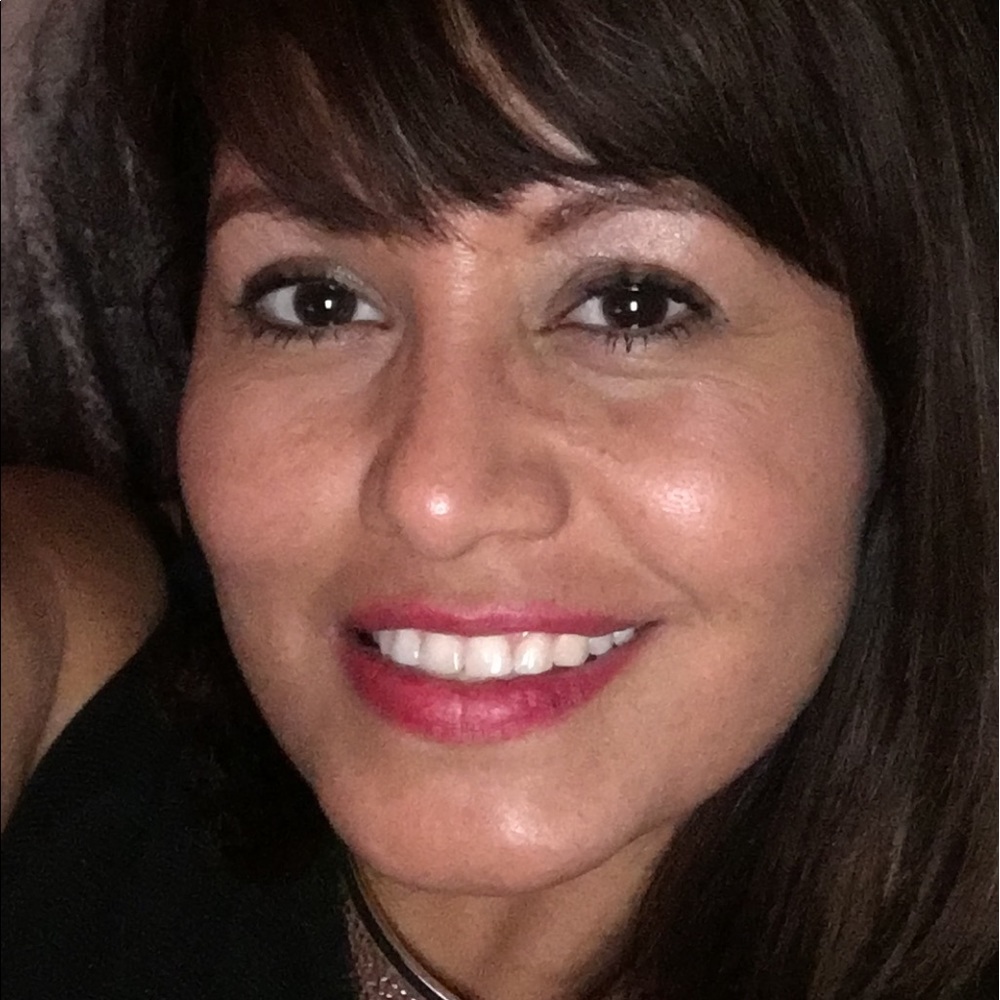 Meet your Posher, Rocio