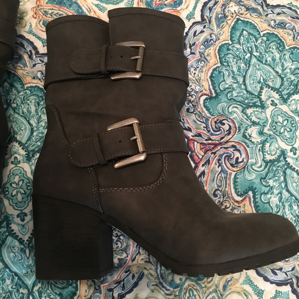 Dark grey boots
