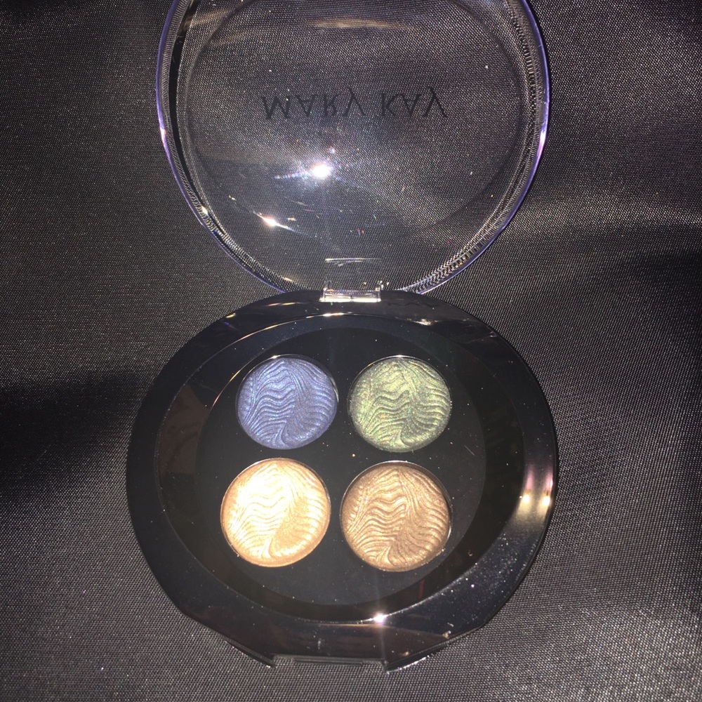 Limited Edition Mary Kay Eye Palette