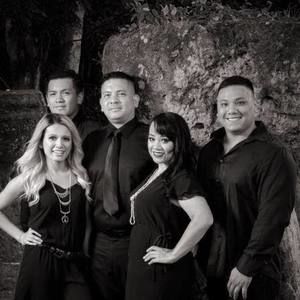 Meet your Posher, Karina lynn