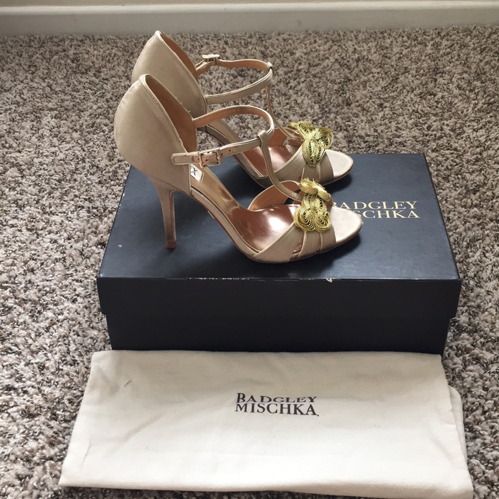 Badgley Mischka - Kamille Heeled Sandals (NWT)