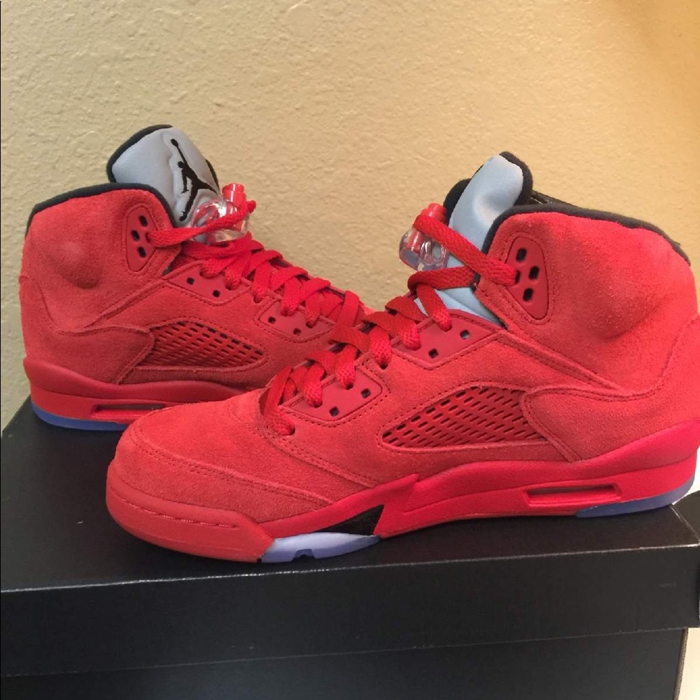 Jordan 5's "Gym Red"