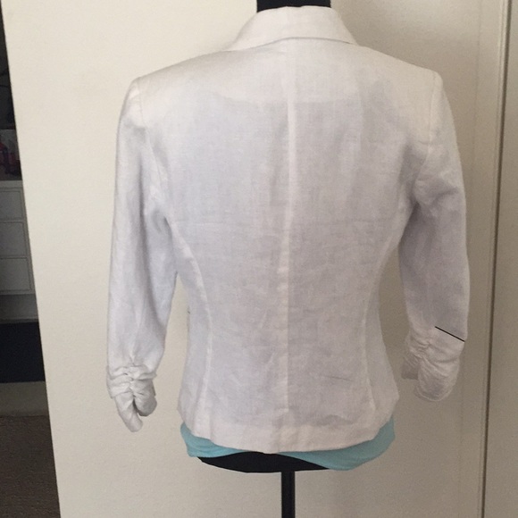 Linen whit blazer - Picture 3 of 6
