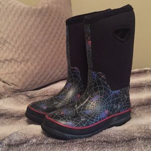 Boys snow boots