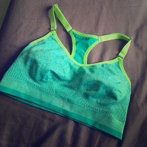 VSX sport bra