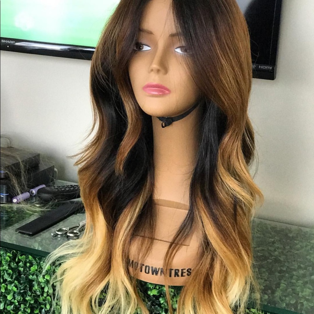 ISO: Ombré clip ins