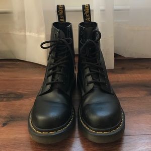 Dr. Martens 1460 Boots - Black