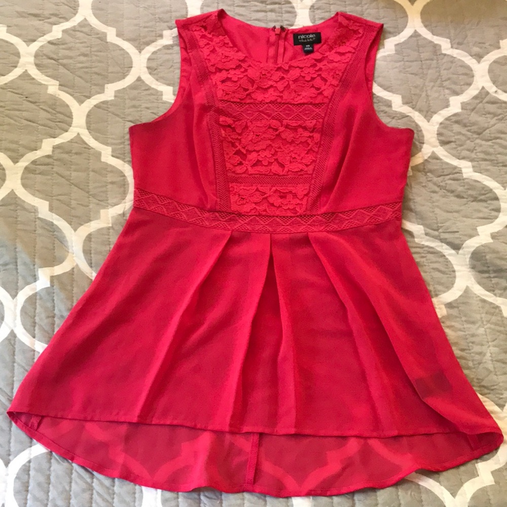 Never worn long line sleeveless top