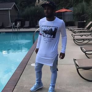 Meet your Posher, Aaron