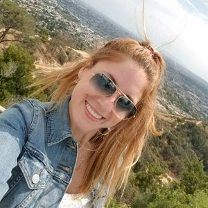 Meet your Posher, Alicia