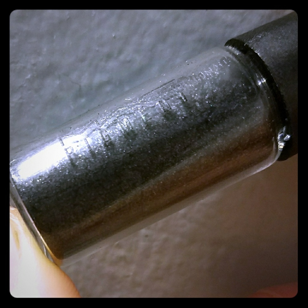Mac Dark Soul pigment